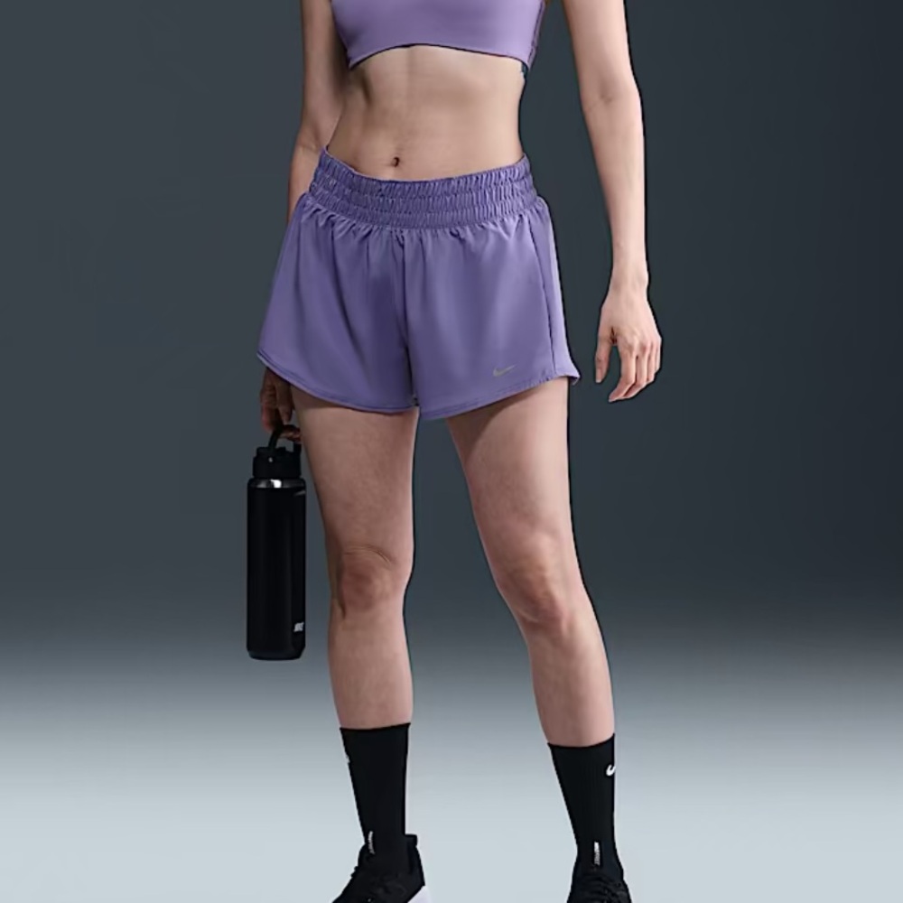NWT Nike Women's One Dri-FIT Mid-Rise 3" Brief-Lined Athletic Shorts